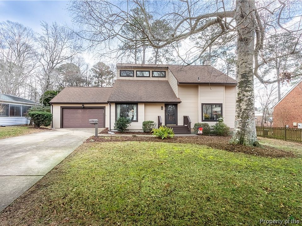 1st image of 80 Waterview Dr