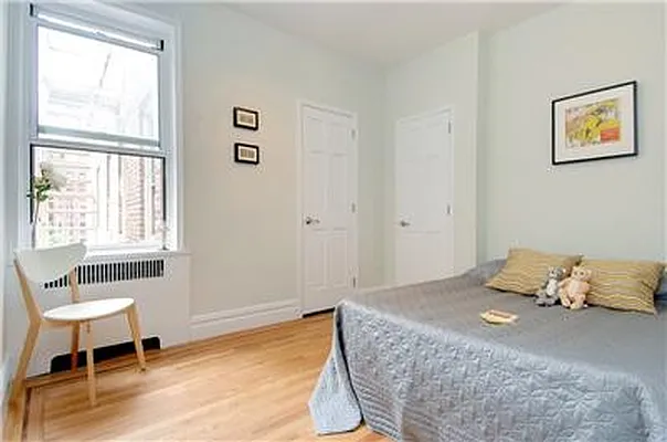 Sold by Barak Realty | media 15