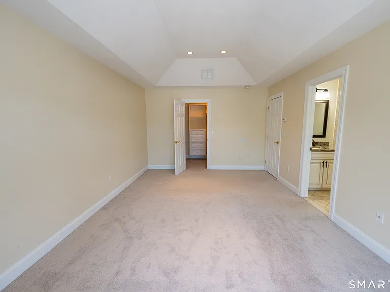 19 Orwich Ct #19 — Photo 13