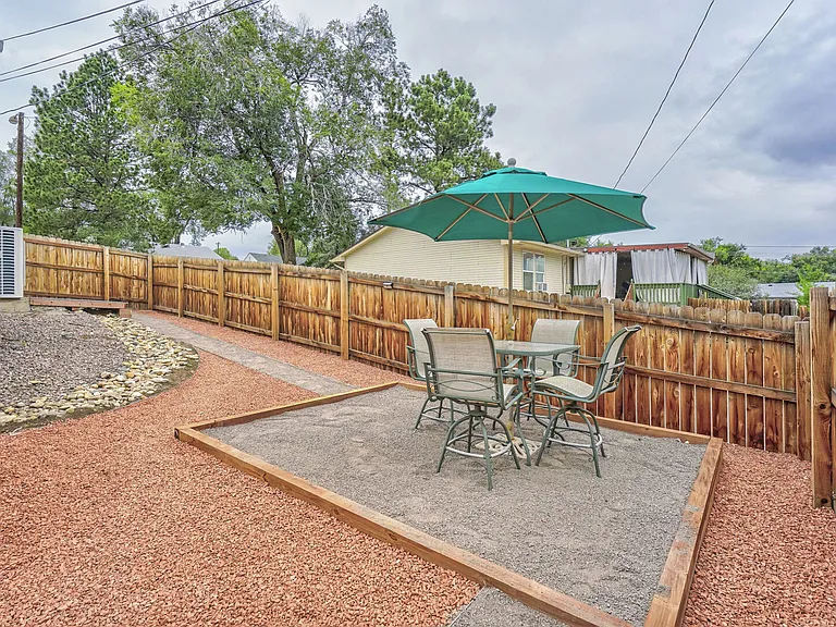 1313 Cooper Ave — Photo 5