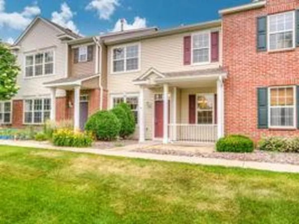 11040 Fergus St NE Unit E, Blaine, MN 55449