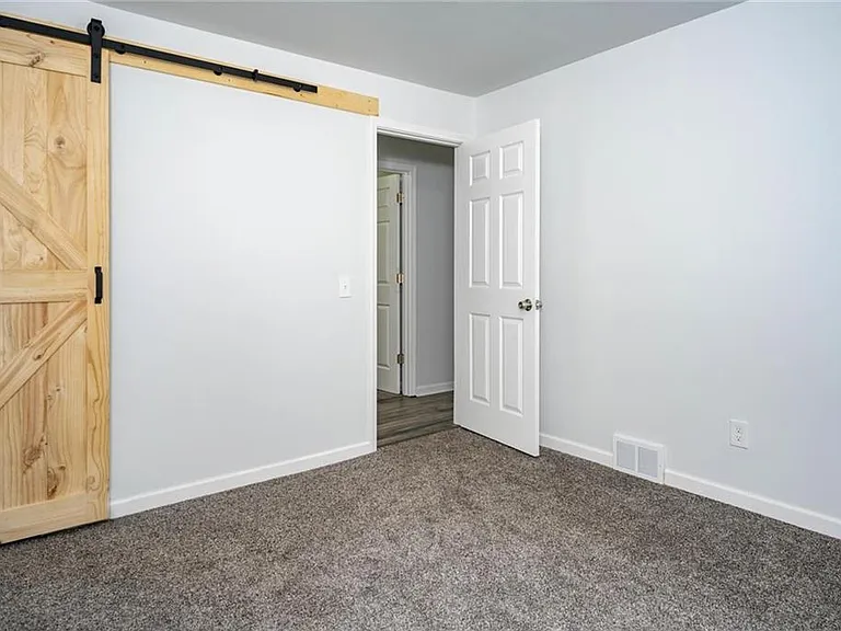 13 Benedict Dr — Photo 16