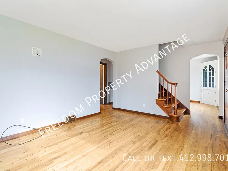 4102 Willow Ave — Photo 4