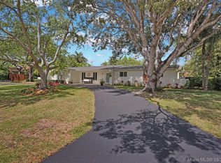 7605 SW 173rd St, Palmetto Bay, FL 33157