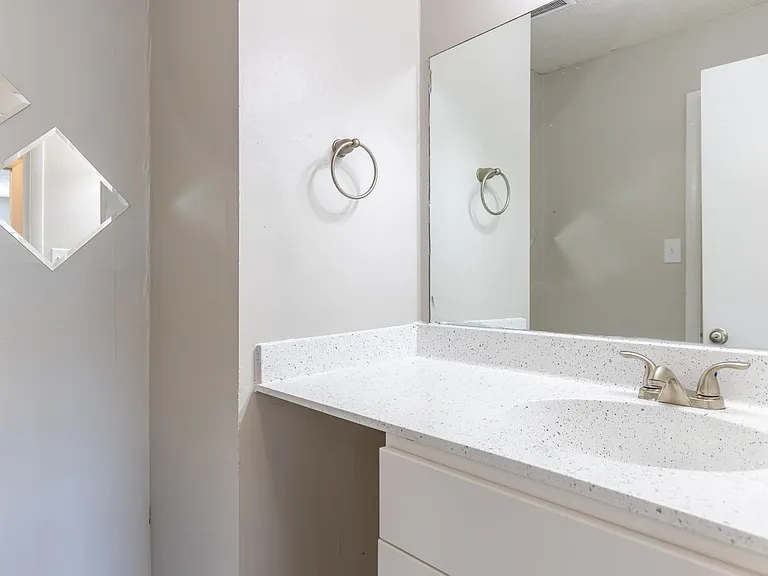 Stone Brooke Apartments Homes — Photo 49