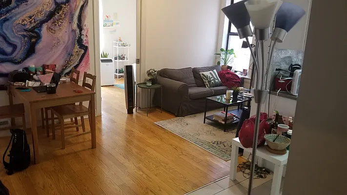 Rented by Oxford Property Group | media 19