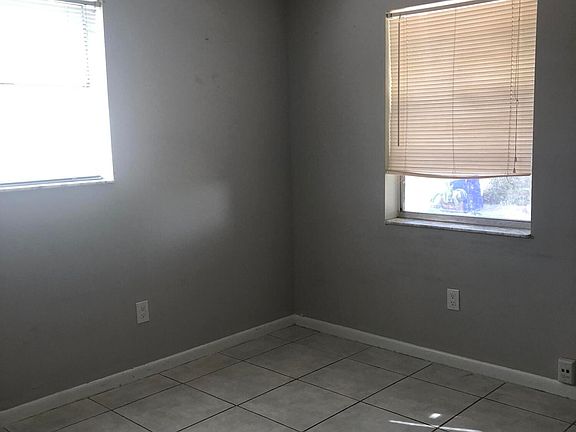 5th image of 5293 Cannon Way