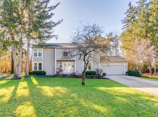 489 Beaverbrook Dr, Akron, OH