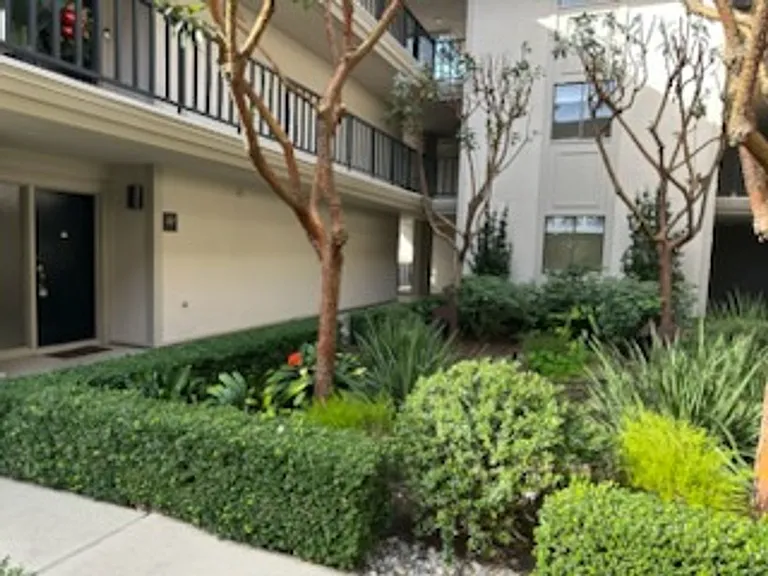 12 Ocean Pines Ln — Photo 2