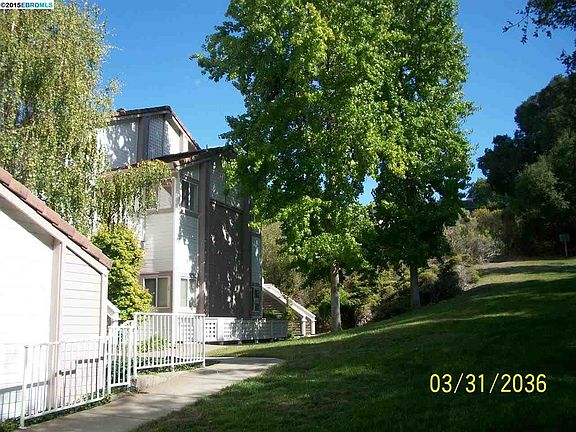 2nd image of 332 Sorrento Ct