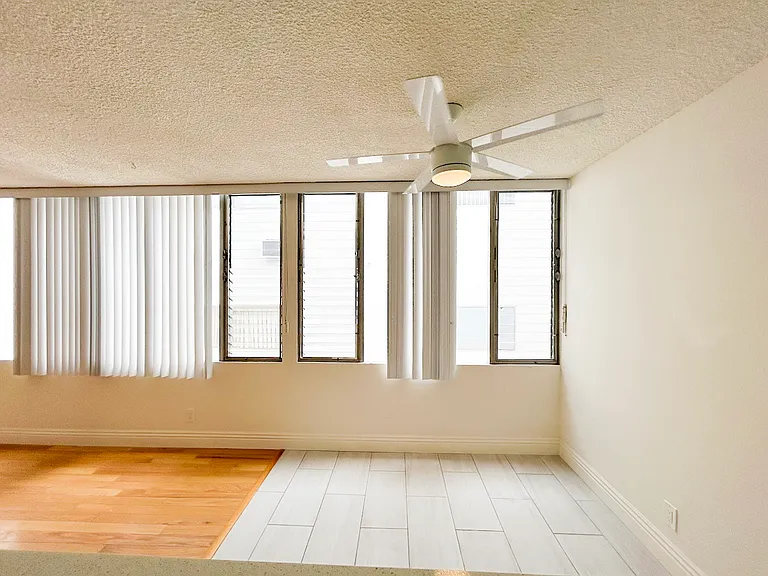 222 Washington Ave #17 — Photo 3