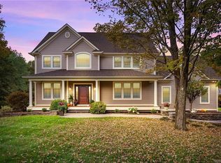 25 Kimberly Dr, Campbell Hall, NY 10916