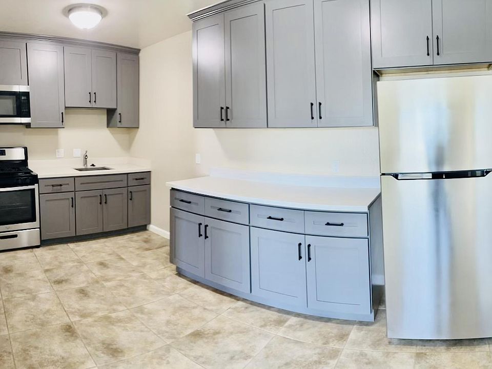 1st image of 1242 Dana Dr #16