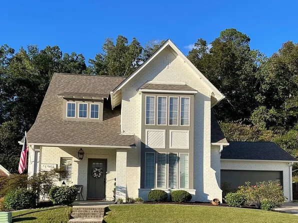 845 Fieldstown Cir, Gardendale, AL 35071