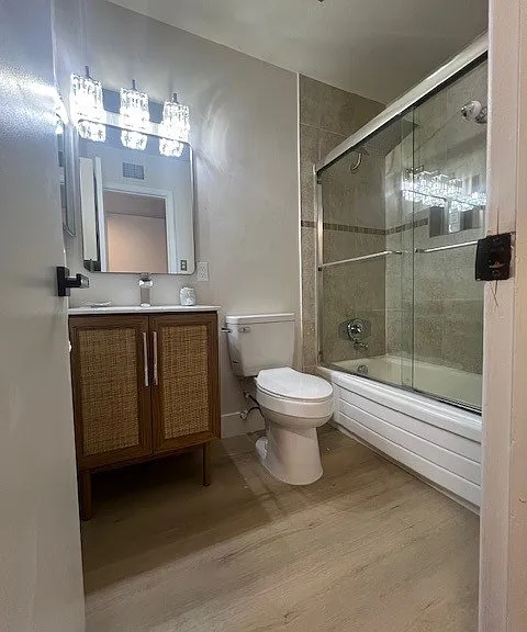 6213 Fairwood Ave — Photo 38