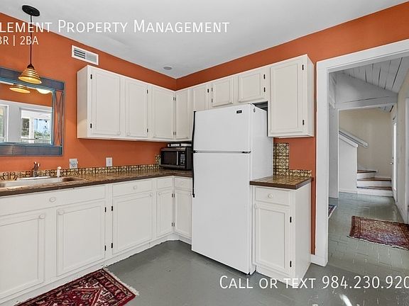 5th image of 303 Henderson St #A