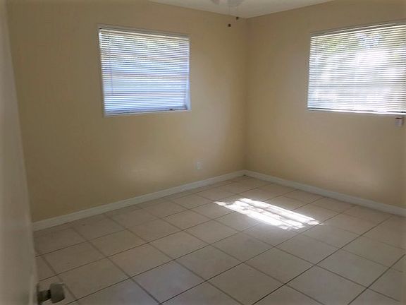 5th image of 4413 W Leila Ave