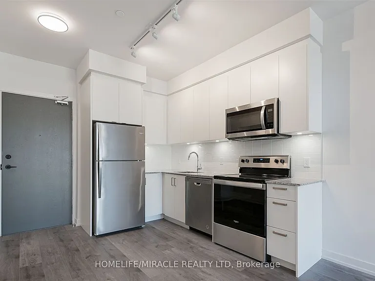 1010 Dundas St E #220 — Photo 4