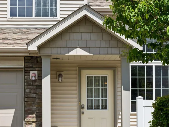 6420 Lakota Trl, Lino Lakes, MN 55014