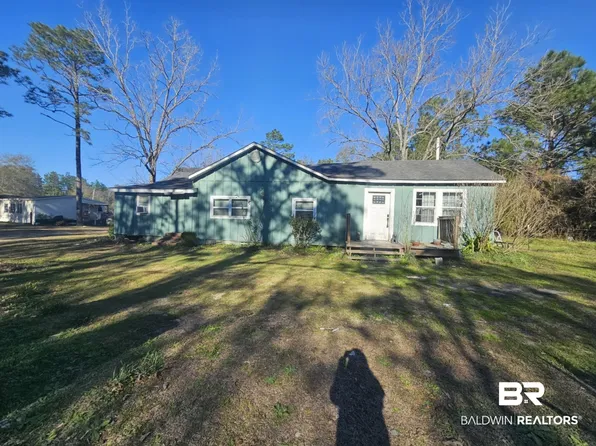 31398 Brady Rd, Robertsdale, AL 36567