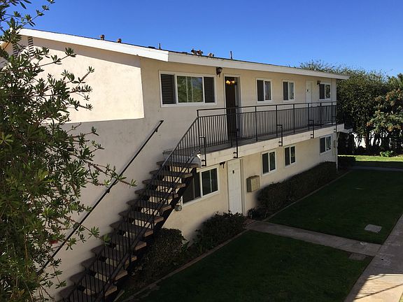 Upper apartment unit