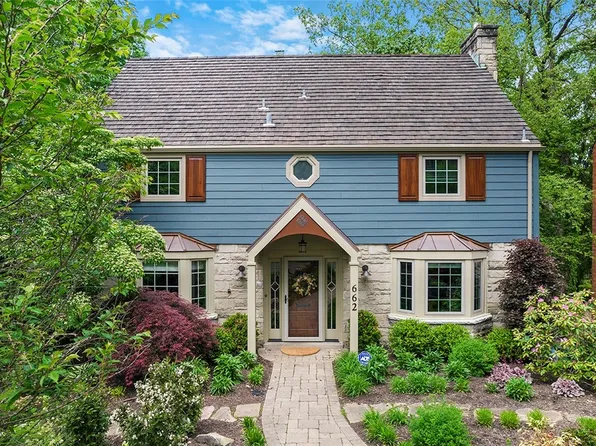 662 Arden Ln, Pittsburgh, PA 15243