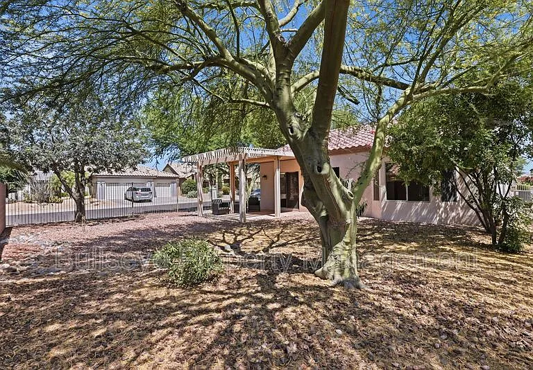 15893 W Arrowhead Dr — Photo 22