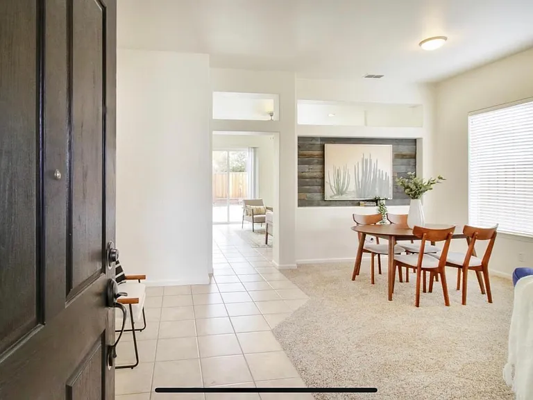 5808 Laurel Cove Ct — Photo 3