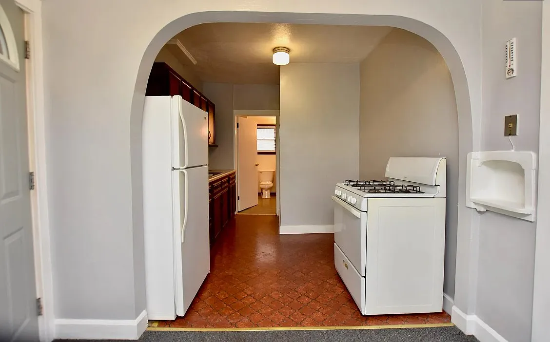 1 bed, $800 — Photo 2