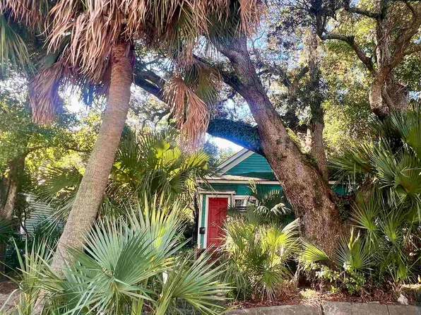 217 N Barcelona St, Pensacola, FL 32502