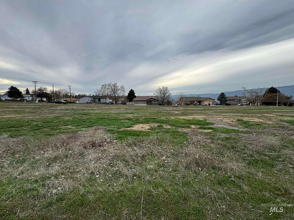 1st image of LOT 2 6th St