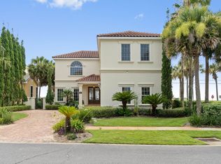 10 Ballamore Cv, Miramar Beach, FL 32550