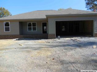 600 Gable Cir, Hartselle, AL 35640