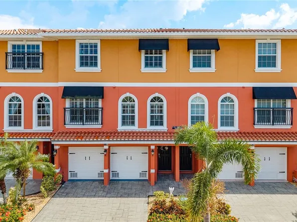 51 W Morgan St, Tarpon Springs, FL 34689