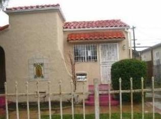 1928 Carmona Ave, Los Angeles, CA 90016