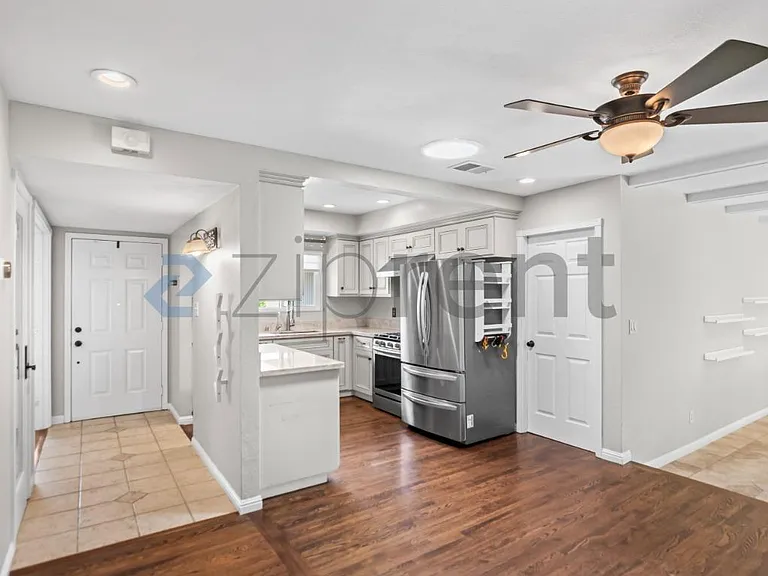 6225 Hokett Way — Photo 9