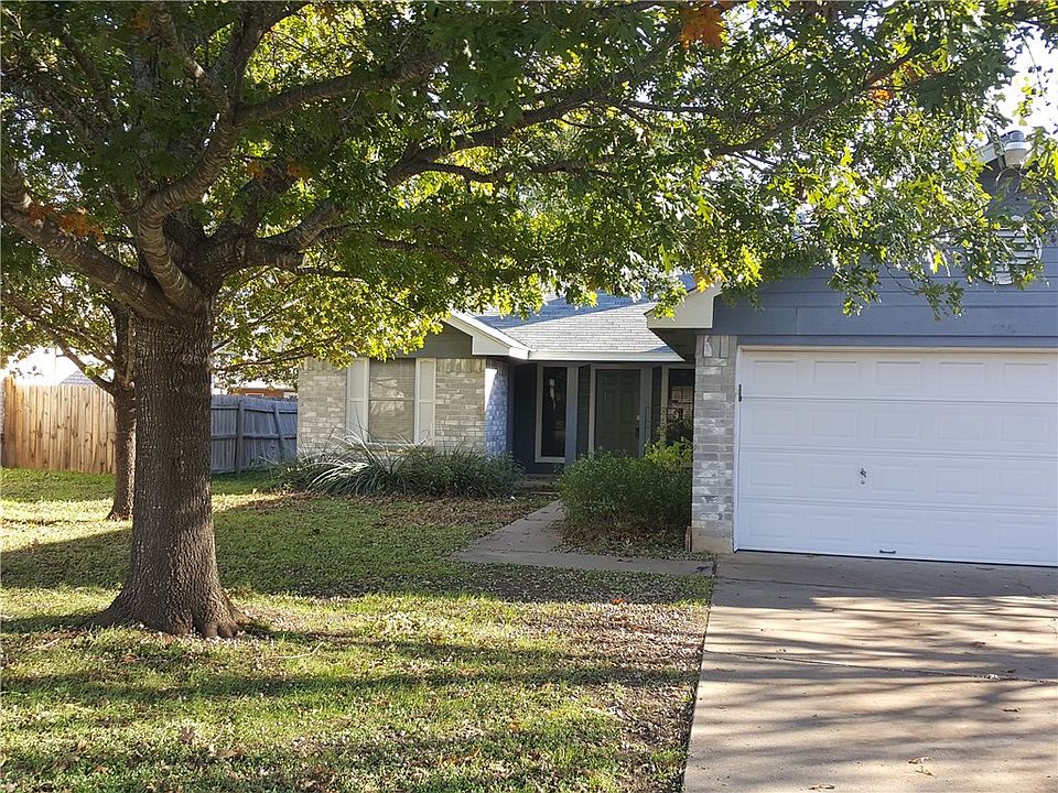 1st image of 510 Clearcreek Dr