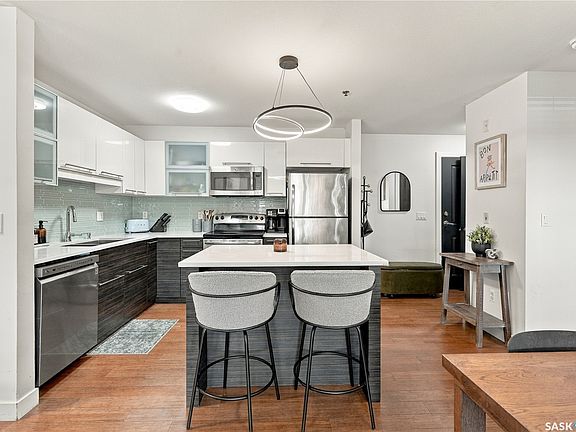 4th image of 415 Hunter Road #213b