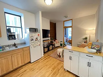 Rented by Best Apartments North Inc