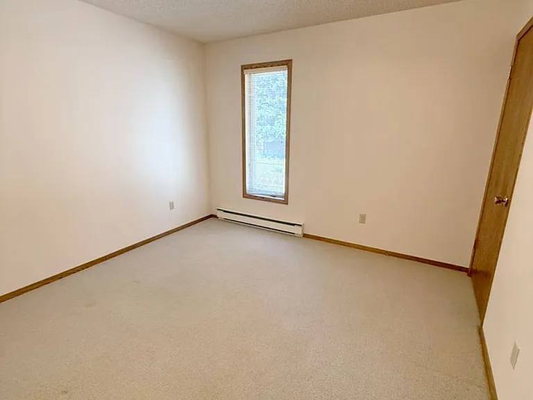 4432 Annette Park Dr — Photo 17