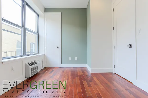 Rented by ERNY LLC | media 20