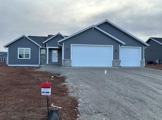 N9246 Laura St, Appleton, WI 54915