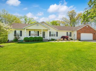 12 Trail Lin Rdg, Alton, IL 62002