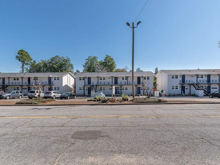 1602 Johns Rd #C — Photo 17