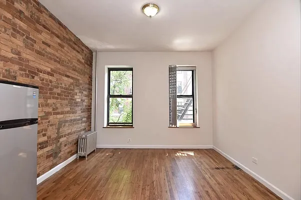 Rented by Bohemia Realty Group | media 7