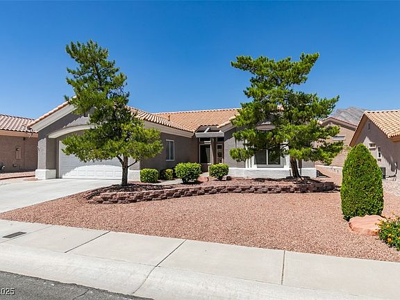 2nd image of 2505 Rocky Plains Dr