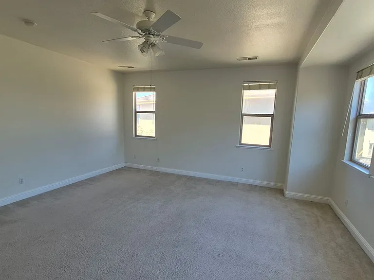 9835 Peters Ranch Way — Photo 33
