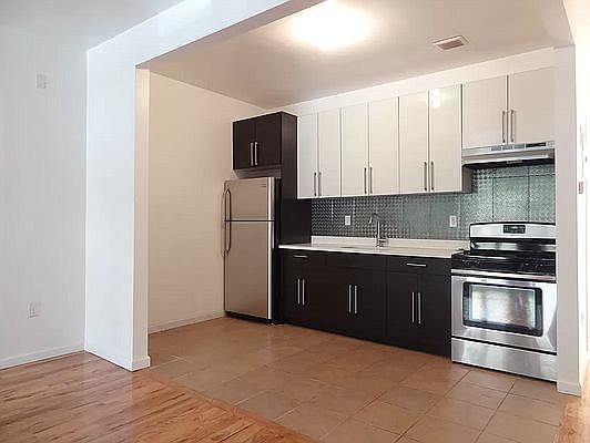 1st image of 1922 Union St #2