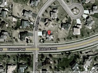 8900 Dunbar Knl N, Brooklyn Park, MN 55443