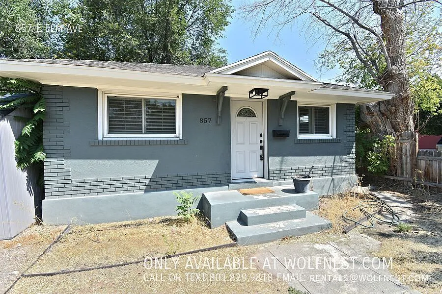 857 E Elm Ave